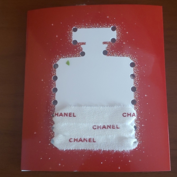 Chanel Holiday Card and Plume de Chanel Notebook - Picture 3 of 5